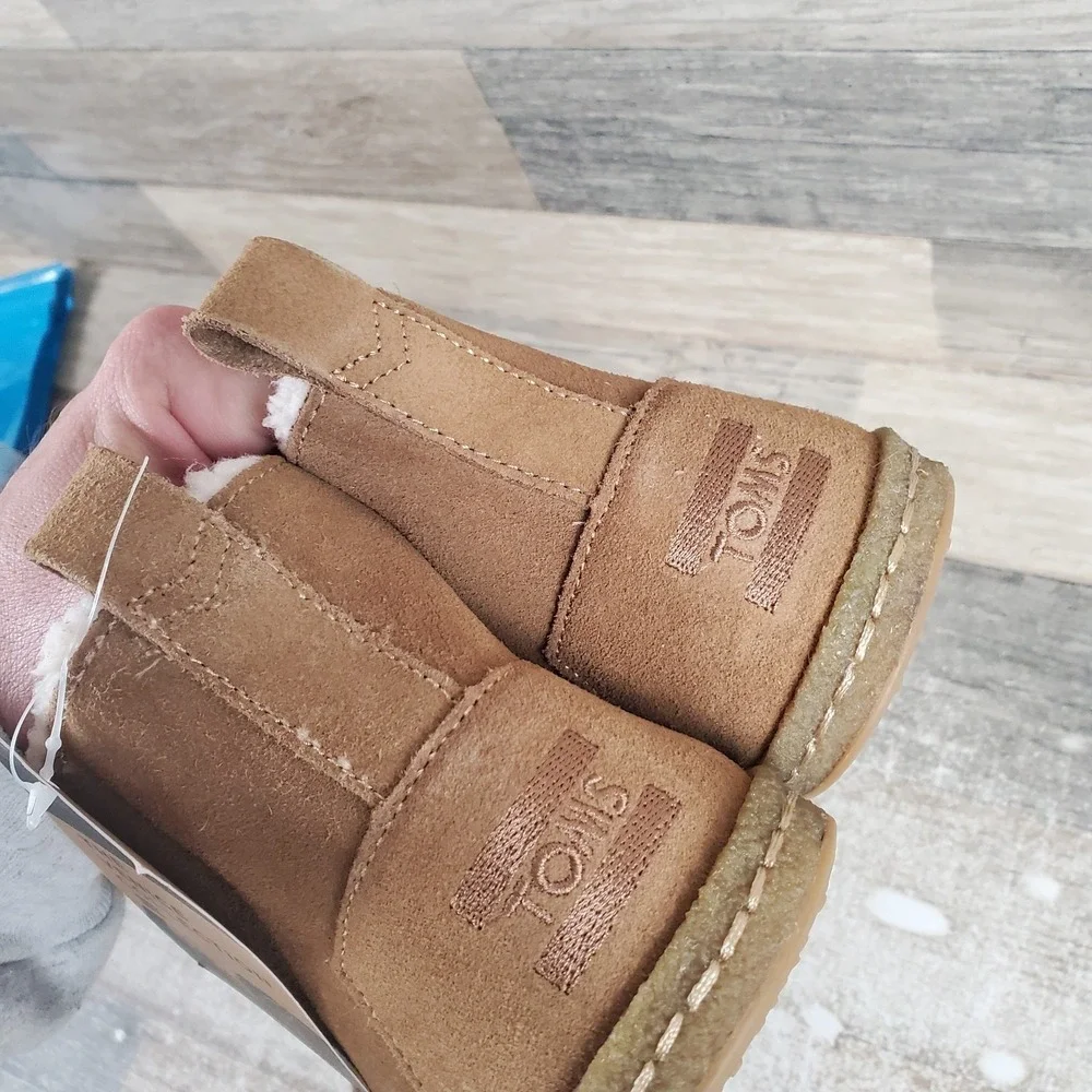 Toms‎ Toffee Bota Boots Mens Sz 8 Faux Shearling Suede Lace-Up